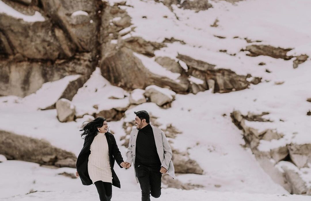 Enchanting Post-Wedding Photoshoot in Snow-Covered Manali