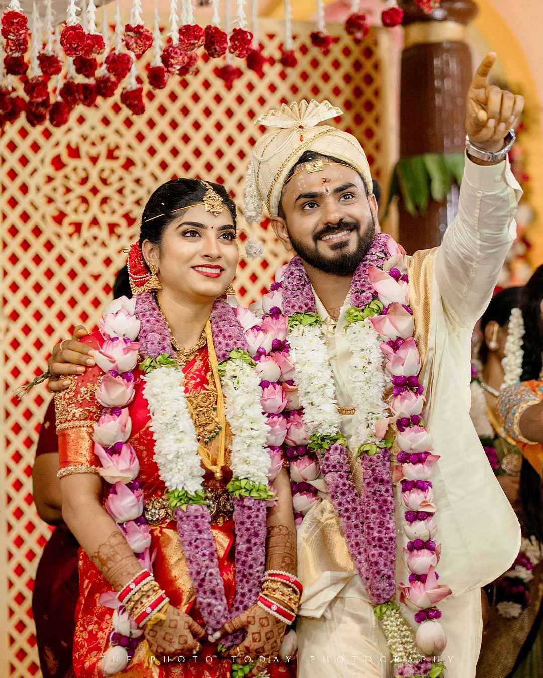 Sarmitha & Santhosh Mathavan Wedding Photoshoot | Captured by The Phototoday Photography 