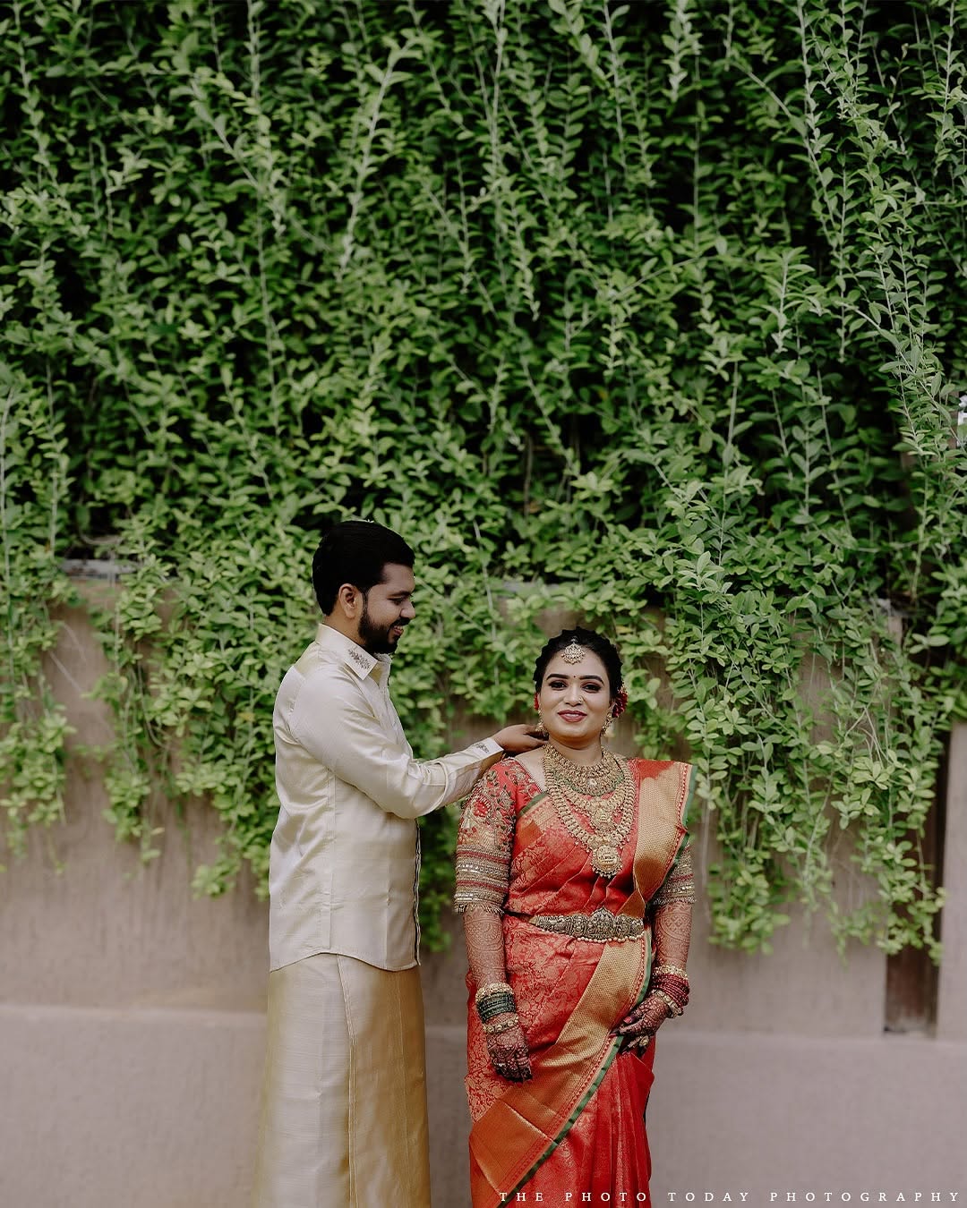 Sarath & Bujju's Enchanting Wedding Day: A Timeless Coimbatore Love Story 